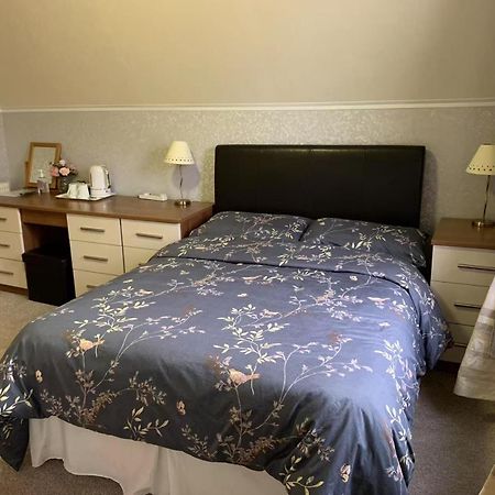 Hillhouse Hotel Edinburgh Bagian luar foto